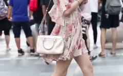 街拍有趣小姐姐抖音视频,邂逅街头时尚小姐姐的瞬间魅力